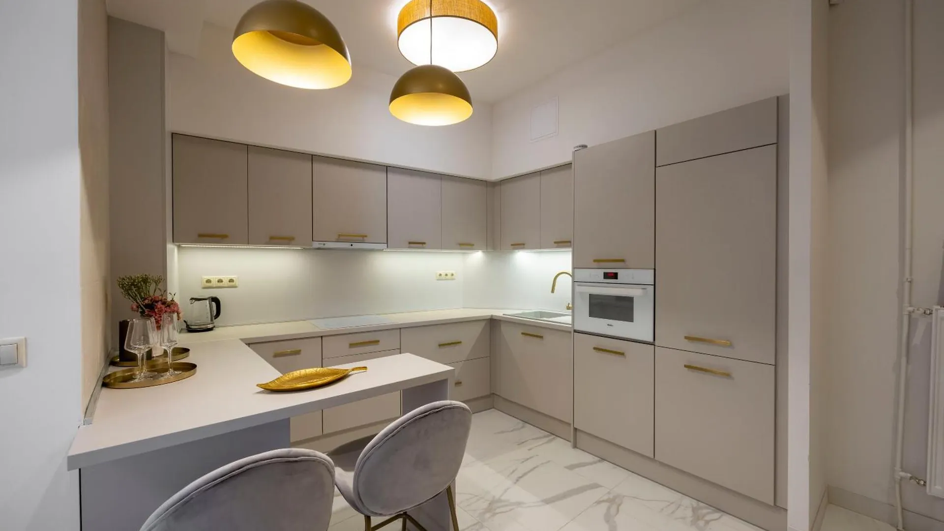 בודפשט Luxurious Central Apartment W/ A Stunning View To The Basilica