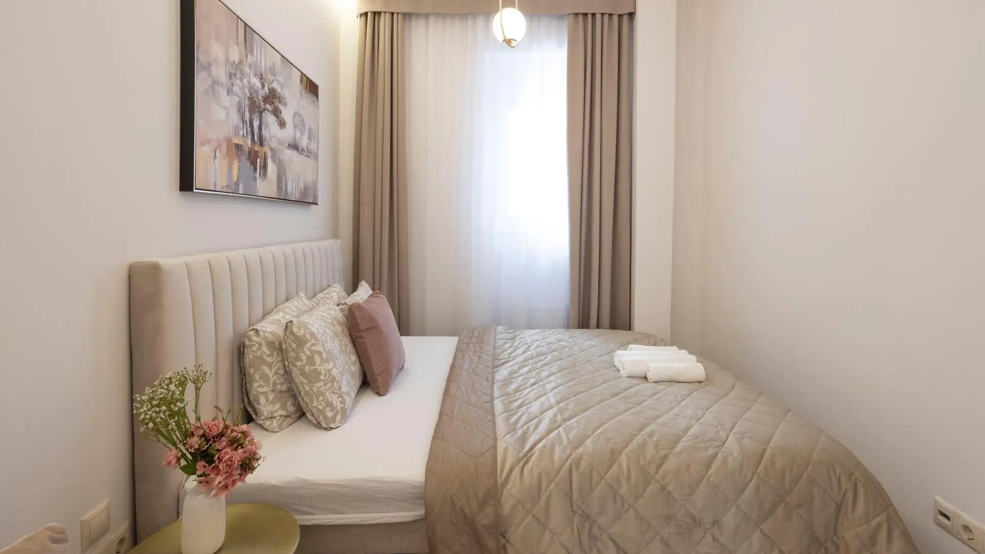 בודפשט Luxurious Central Apartment W/ A Stunning View To The Basilica
